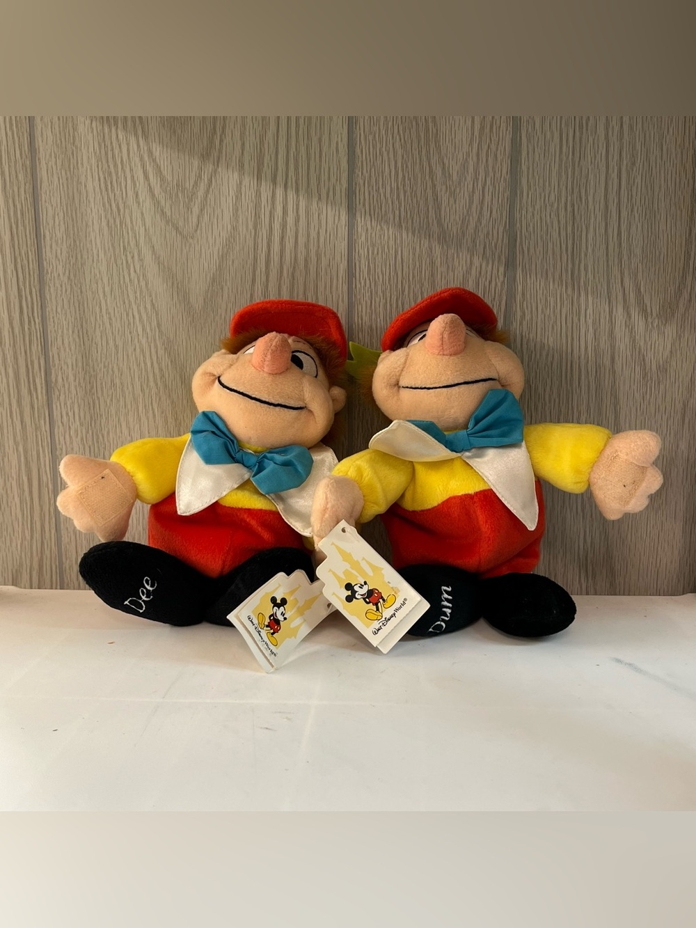 WDW Disney World Tweedle Dee & Tweedle Dum Plush Bean Bag Disney Parks Set New
